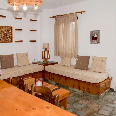 Papafragas Apartment Pachaina