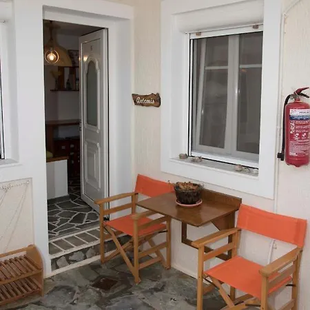 Papafragas Apartment Pachaina