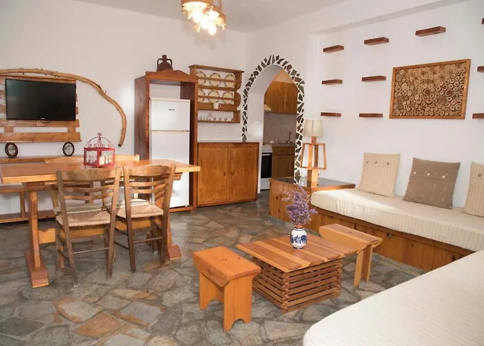 Papafragas Studios *