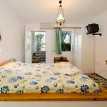 Papafragas Apartman *