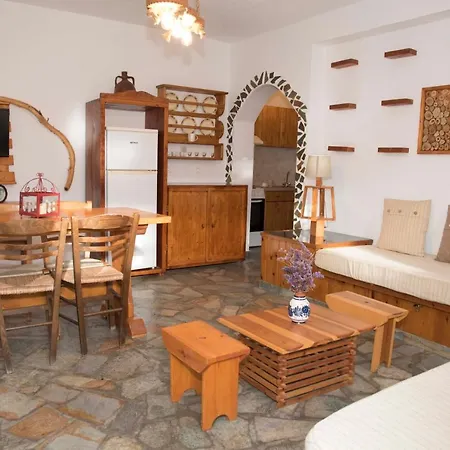 Papafragas Studios *