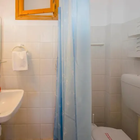 Apartment Papafragas *
